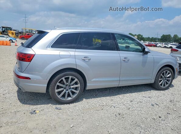 WA1LAAF74JD044995 2018 AUDI Q7 Silver Tył prawy