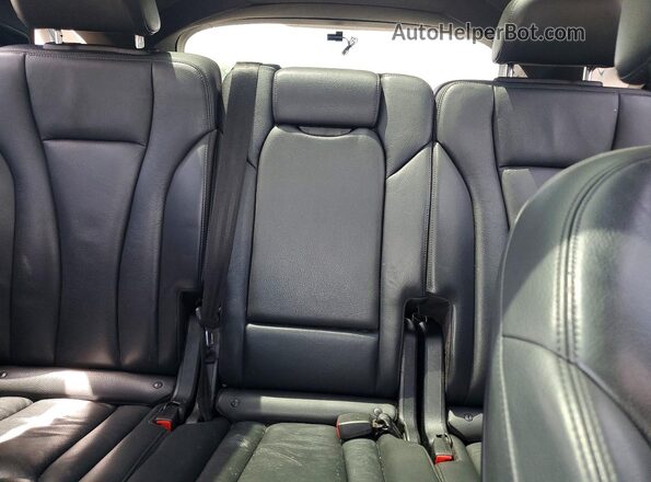 WA1LAAF74KD040155 2019 AUDI Q7 Серебряный Вид задних сидений