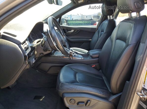 WA1LAAF75HD030338 2017 AUDI Q7 Silver Սալոնի դիմացի տեսք
