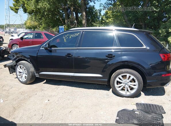 WA1LAAF76JD010122 2018 AUDI Q7 Black Սալոնի 360 աստիճան տեսք