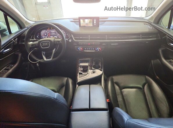 WA1LAAF76JD038308 2018 AUDI Q7 White წინა პანელის ხედი