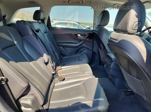 WA1LAAF77HD012861 2017 AUDI Q7 Silver Rear seats view