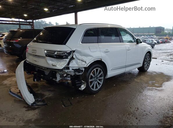 WA1LAAF77JD037877 2018 AUDI Q7 White Rear right