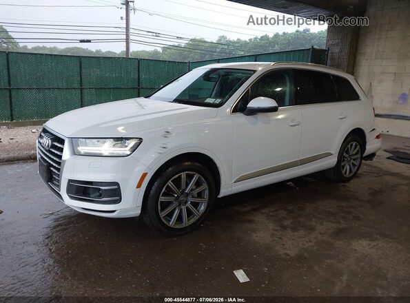 WA1LAAF77JD037877 2018 AUDI Q7 White Front left