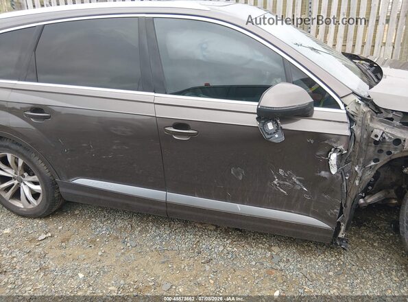 WA1LAAF78HD020418 2017 AUDI Q7 Brown Widok wnętrza 360 stopni