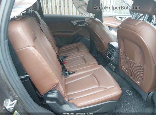 WA1LAAF78HD020418 2017 AUDI Q7 Brown Widok naklejki z numerem VIN