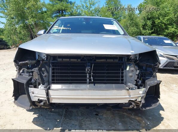 WA1LAAF78JD037872 2018 AUDI Q7 Серебряный Вид задней части салона