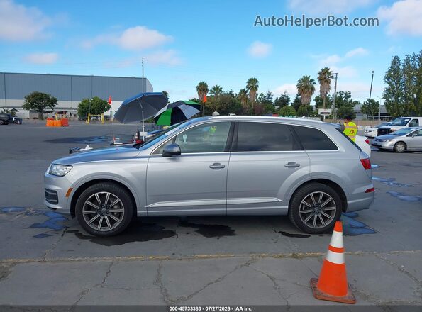WA1LAAF79HD001439 2017 AUDI Q7 Silver Սալոնի 360 աստիճան տեսք