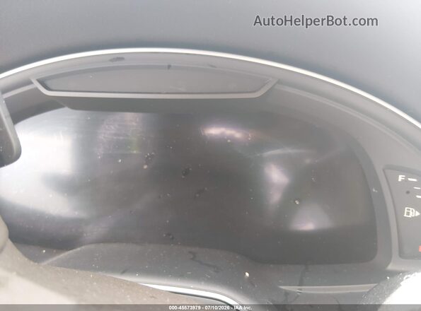 WA1LAAF79JD043440 2018 AUDI Q7 White Rear seats view