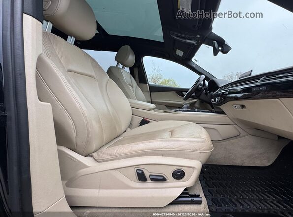 WA1LAAF7XHD031470 2017 AUDI Q7 Black Vista interior delantera
