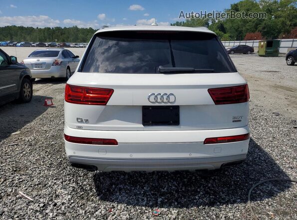 WA1LAAF7XJD034262 2018 AUDI Q7 White უკანა ხედი