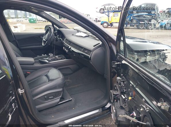 WA1LAAF7XKD037762 2019 AUDI Q7 Black Widok wnętrza z przodu
