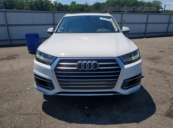 WA1LAAF7XKD039835 2019 AUDI Q7 Белый Вид спереди