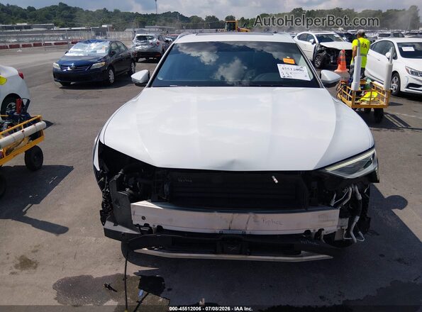 WA1LAAGE2KB011276 2019 AUDI E-TRON White უკანა სალონის ხედი