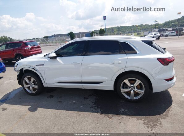 WA1LAAGE2KB011276 2019 AUDI E-TRON White 