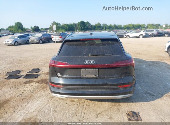 WA1LAAGE4KB009822 2019 AUDI E-TRON Black 