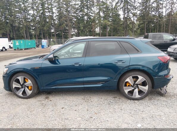 WA1LAAGEXNB008615 2022 AUDI E-TRON Blue სალონის 360-გრადუსიანი ხედი