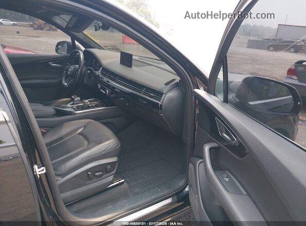 WA1LABF77HD019962 2017 AUDI Q7 Black Вид салону спереду