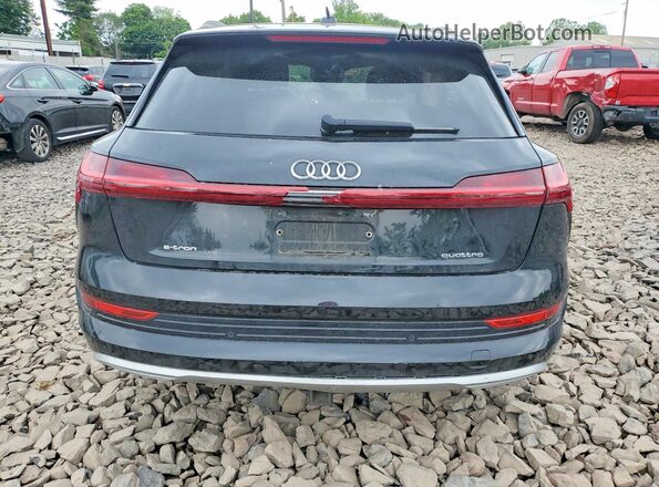 WA1LABGE4NB014562 2022 AUDI E-TRON Black Вид ззаду