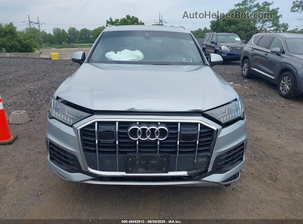 WA1LCBF70PD025062 2023 AUDI Q7 Silver ხელსაწყოთა პანელის ხედი