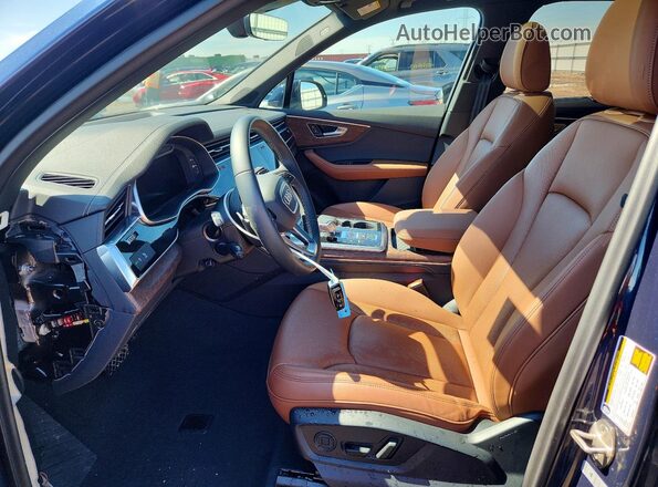 WA1LCBF70SD006262 2025 AUDI Q7 Blue Front interior view