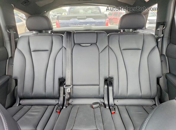 WA1LCBF72SD003203 2025 AUDI Q7 Gray Հետևի նստատեղերի տեսք