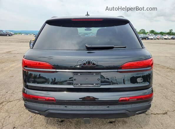 WA1LCBF76SD003916 2025 AUDI Q7 Black უკანა ხედი