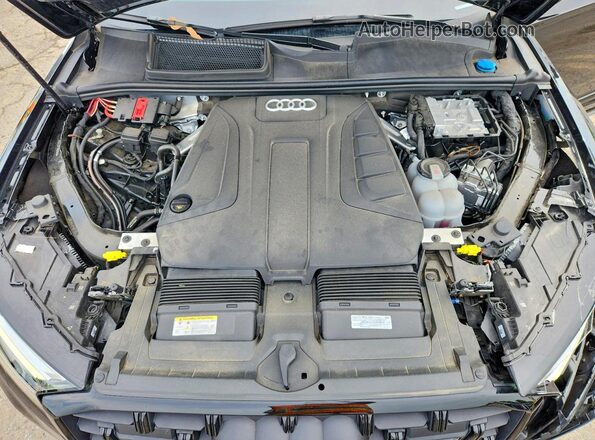 WA1LCBF76SD003916 2025 AUDI Q7 Black ძრავის განყოფილების ხედი