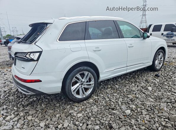 WA1LCBF7XPD006163 2023 AUDI Q7 White Trasero derecho