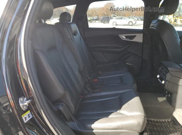 WA1LHAF71JD031696 2018 AUDI Q7 Black Vista interior trasera