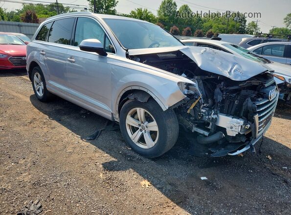 WA1LHAF72KD031546 2019 AUDI Q7 Серебряный Передняя правая четверть