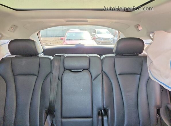 WA1LHAF72KD031546 2019 AUDI Q7 Серебряный Вид задних сидений
