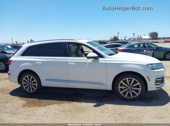 WA1LHAF73JD021770 2018 AUDI Q7 White Սալոնի հետևի տեսք