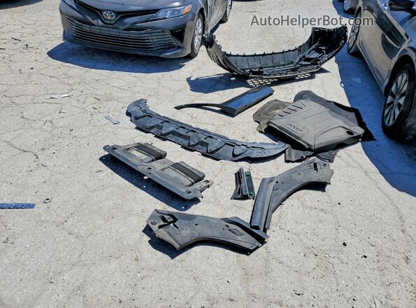 WA1LHAF73JD040402 2018 AUDI Q7 Black Widok naklejki z numerem VIN