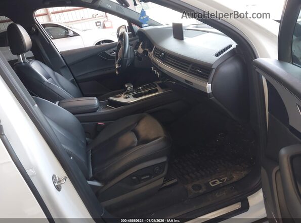 WA1LHAF75JD018983 2018 AUDI Q7 Белый Вид салона спереди