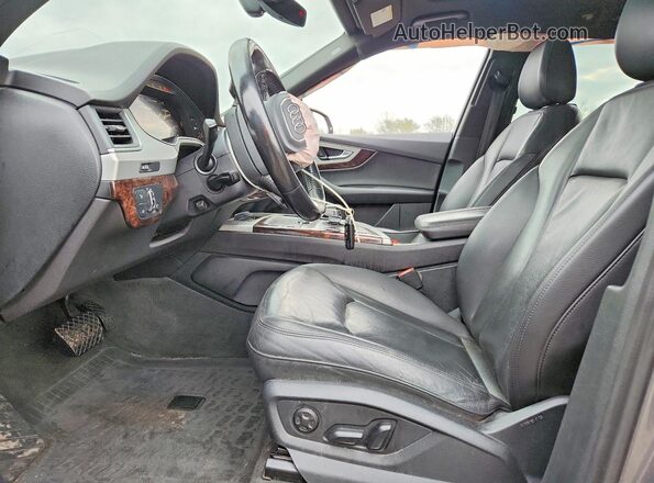 WA1LHAF76HD046897 2017 AUDI Q7 Серый Вид салона спереди