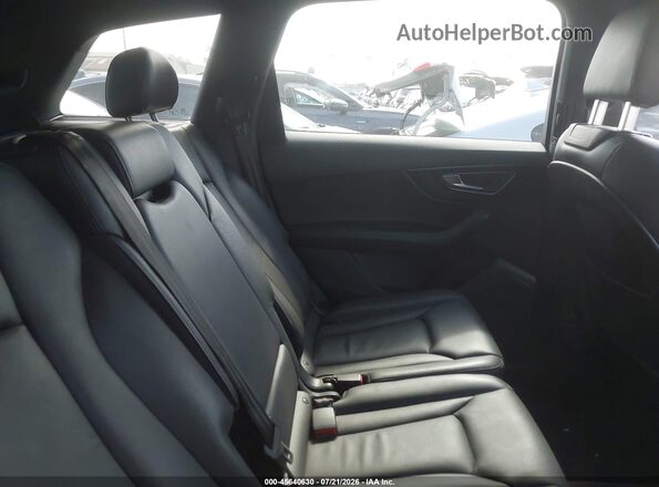 WA1LHAF77HD052305 2017 AUDI Q7 Gray VIN კოდის სტიკერის ხედი