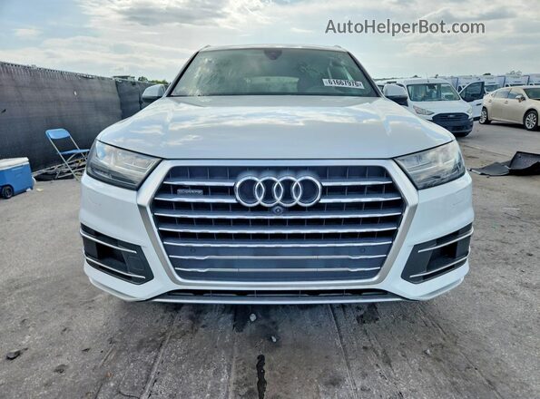 WA1LHAF77JD035283 2018 AUDI Q7 White Front view