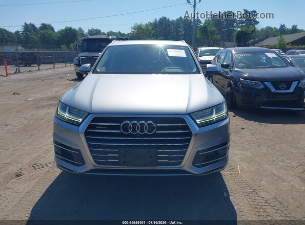 WA1LHAF77KD018565 2019 AUDI Q7 Silver Vista del cuadro de instrumentos