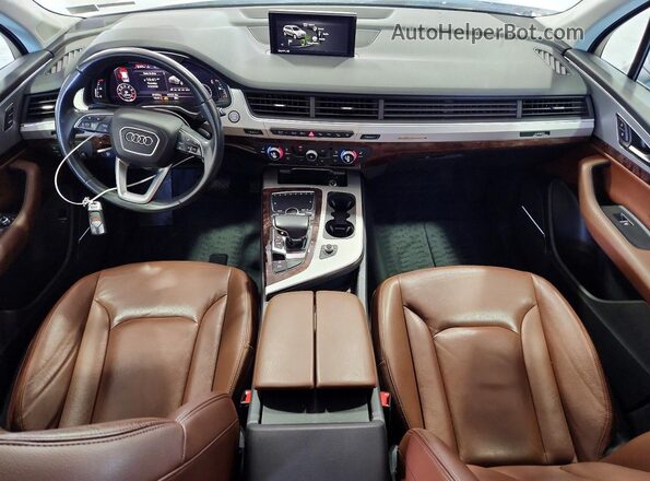 WA1LHAF77KD021627 2019 AUDI Q7 Silver Widok deski rozdzielczej