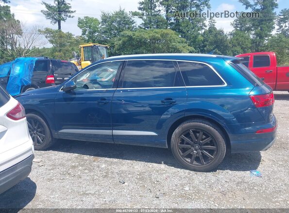 WA1LHAF78JD021862 2018 AUDI Q7 Blue 360 interior view