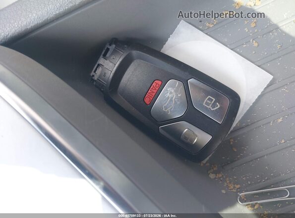 WA1LHAF78JD021862 2018 AUDI Q7 Blue Dashboard view