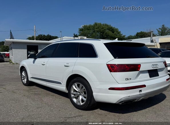 WA1LHAF7XJD045466 2018 AUDI Q7 White Rear left