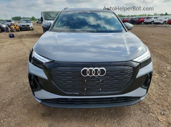 WA1LUBFZ6RP067025 2024 AUDI Q4 Silver Vista frontal