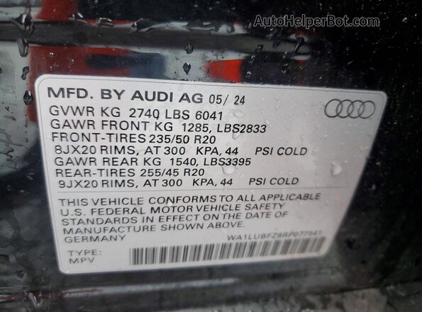 WA1LUBFZ8RP077541 2024 AUDI Q4 Black Widok wnętrza 360 stopni