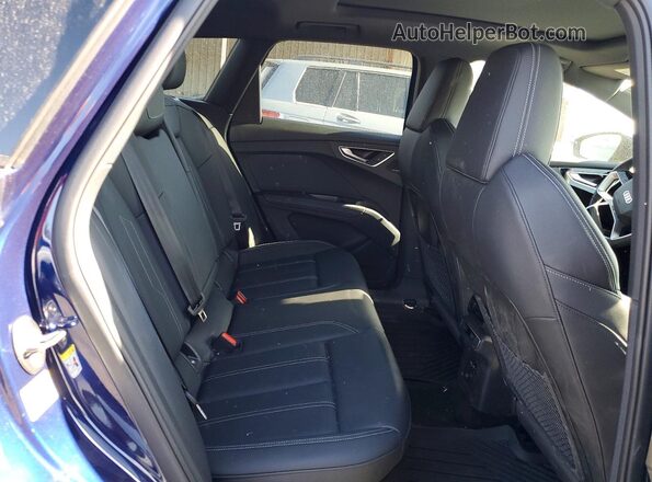 WA1LUBFZ8SP043833 2025 AUDI Q4 Blue Вид задніх сидінь