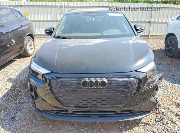 WA1LUBFZ9SP068787 2025 AUDI Q4 Black Դիմացի տեսք