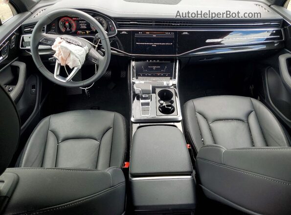 WA1LVBF70SD018583 2025 AUDI Q7 Black Առջևի վահանակի տեսք