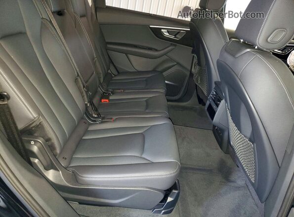 WA1LVBF75SD030339 2025 AUDI Q7 Black უკანა სალონის ხედი