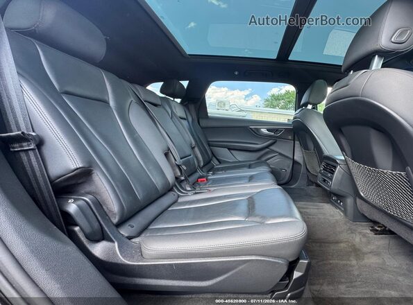 WA1LXAF73LD002707 2020 AUDI Q7 Black Front view